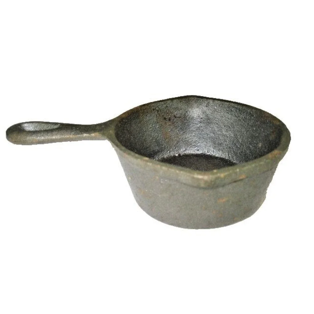 Lot of 2 Miniature Gray Cast Iron Frying Pan 6” x 4” x 1.5